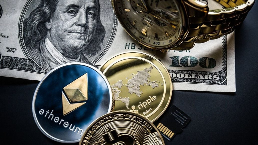 Beberapa contoh mata uang cryptocurrency seperti bitcoin, ripple, dan ethereum